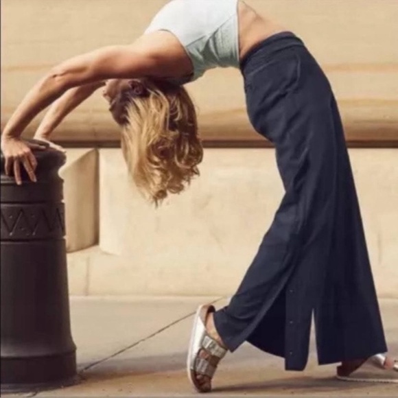 EUC - Athleta Gramercy Track Trouser - size 12 - Picture 2 of 5